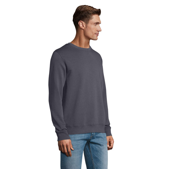 s03574-de-back